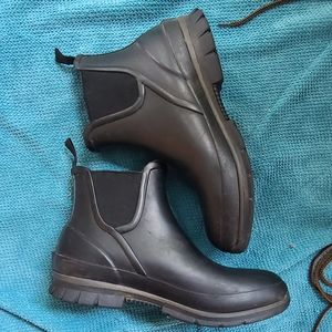 Bog Chelsea Boots slip on rain snow